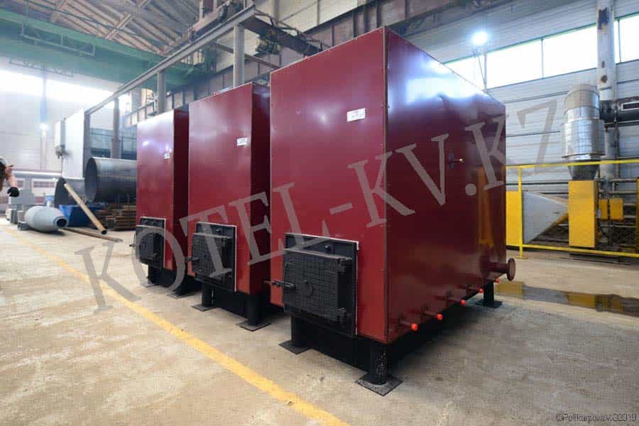 Водогрейные твердотопливные котлы КВр Твердотопливные котлы КВр